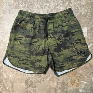NFQ Shorts Mens Large Green Camo Gym Bro Running Stretch Never Quit